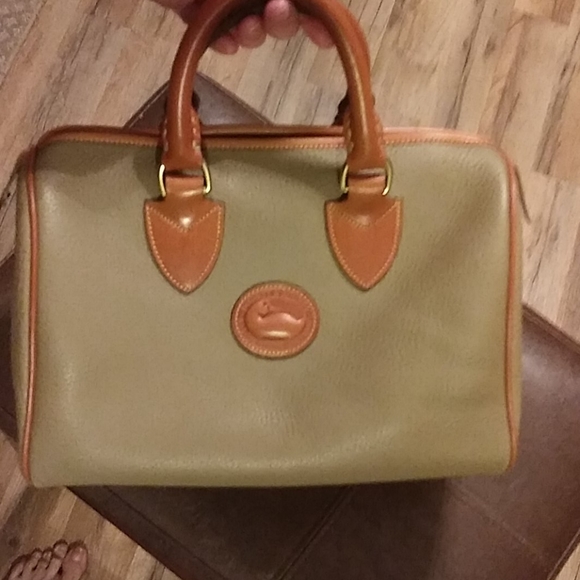 Dooney and Bourke satchel ❤ (Very Rare) Vintage - Picture 12 of 12